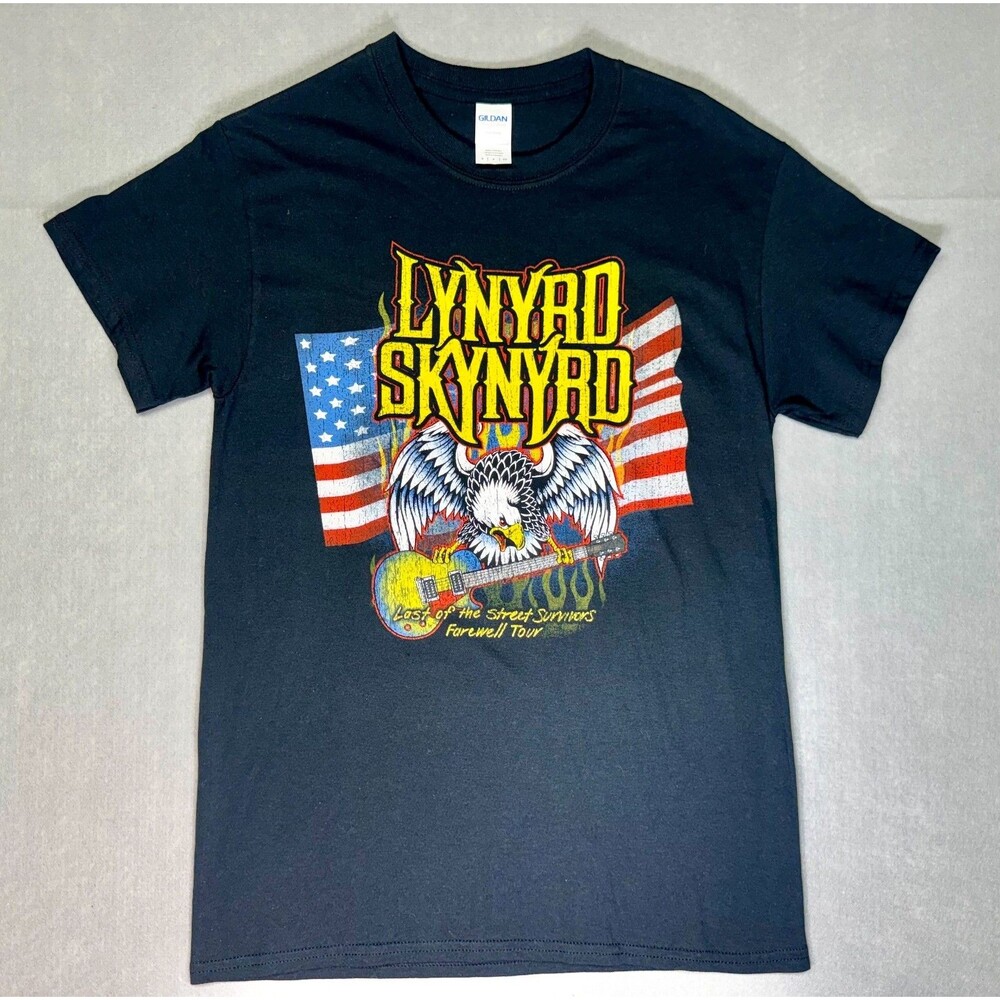 LYNYRD SKYNYRD Last Of The Street Survivors Farewell Tour Adult Small T-Shirt